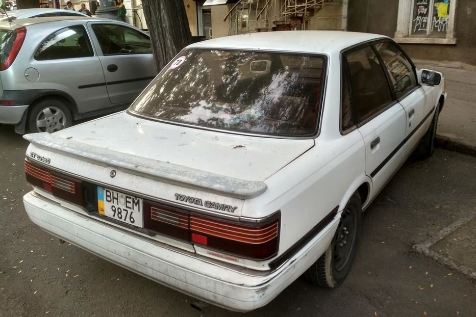 Продам Toyota Camry 1986 года в Одессе