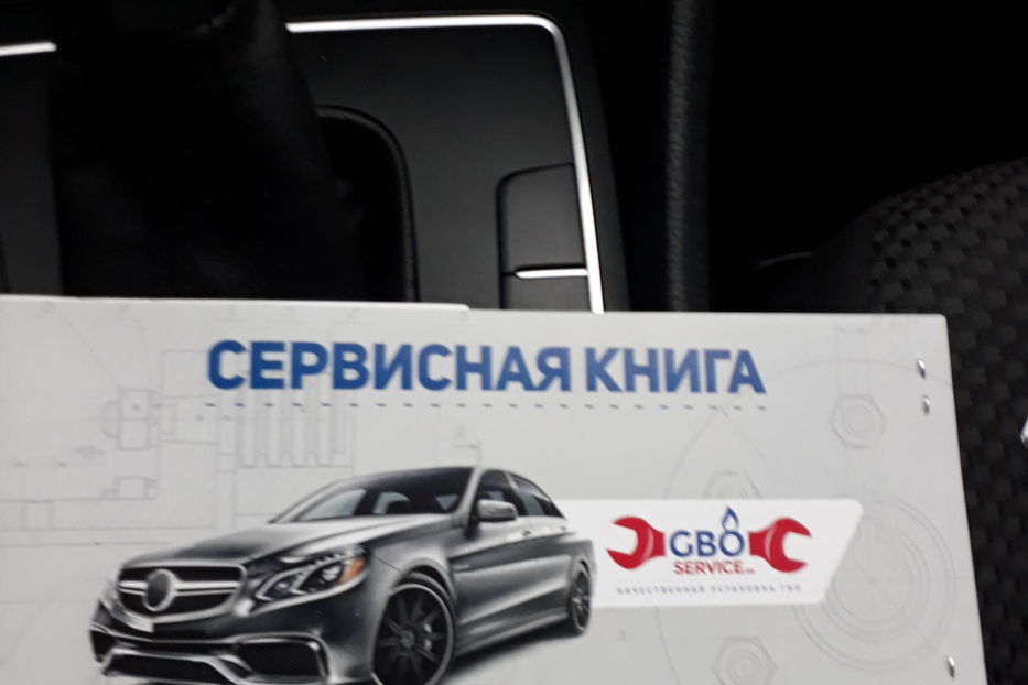 Продам Volkswagen Passat B7 2013 года в Киеве