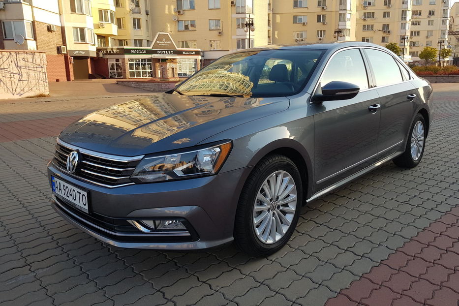 Продам Volkswagen Passat B8 1.8 TSI AVTOMAT! 2016 года в Киеве