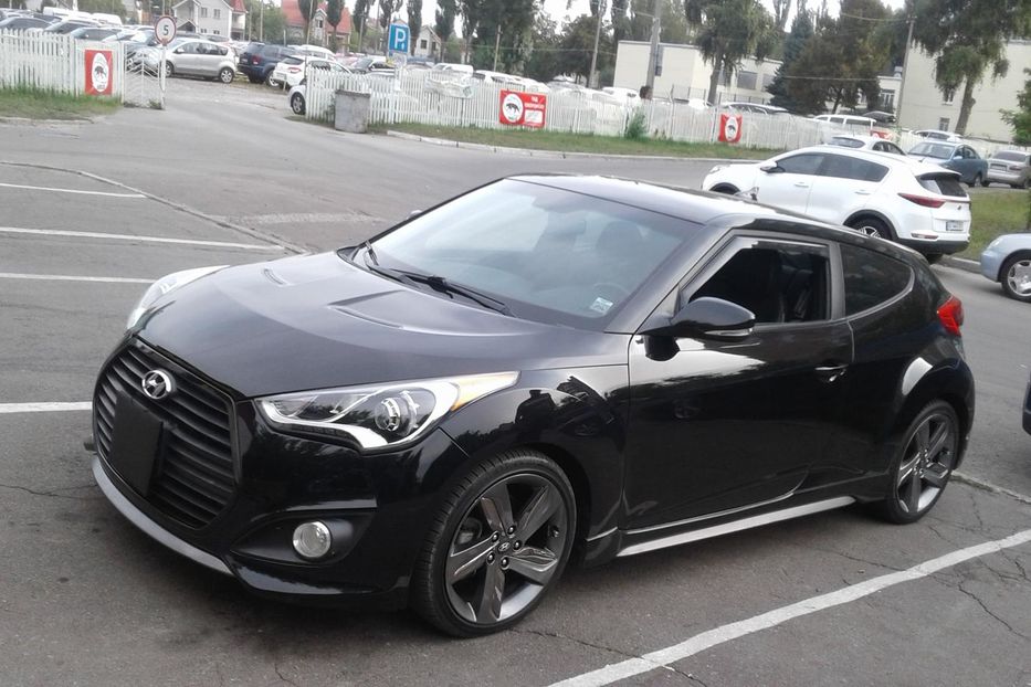 Продам Hyundai Veloster 2014 года в Киеве