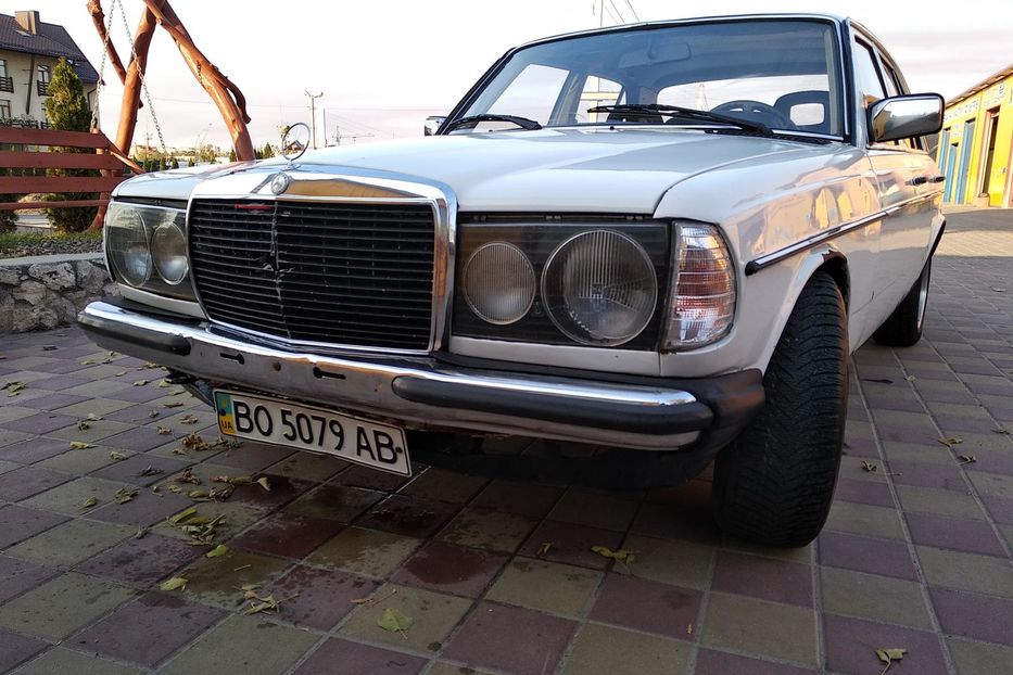 Продам Mercedes-Benz 200 1978 года в Тернополе