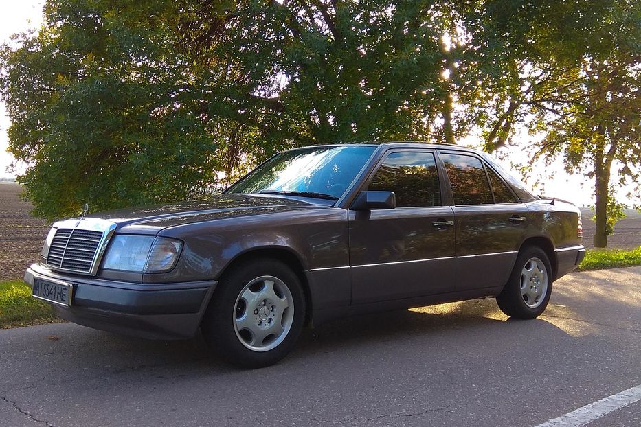 Продам Mercedes-Benz 260 W124 E260 1991 года в г. Гребенки, Киевская область