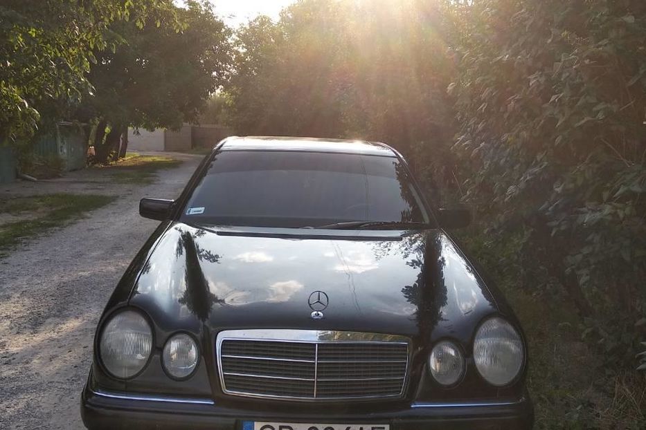 Продам Mercedes-Benz E-Class 1999 года в Запорожье