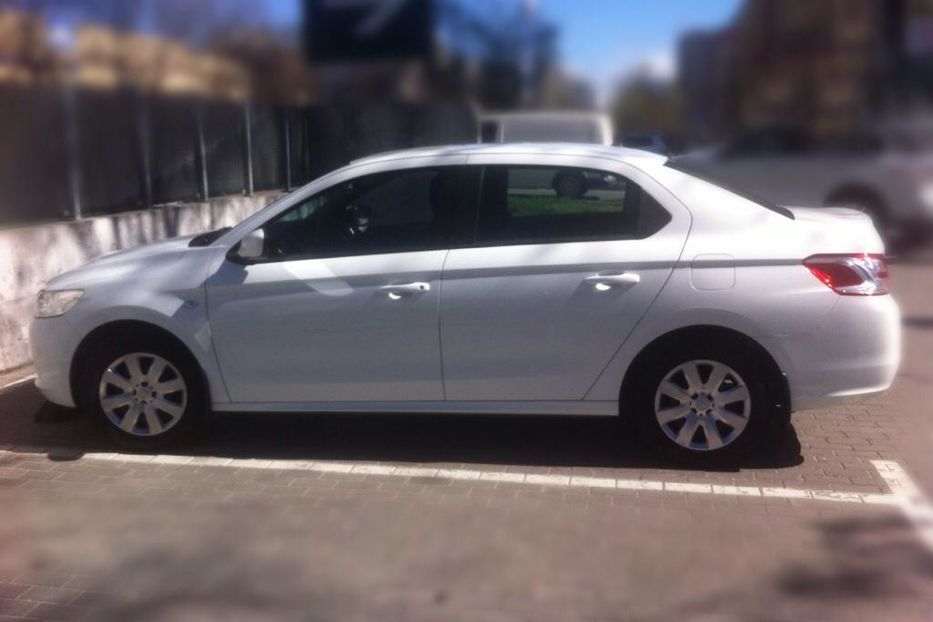 Продам Peugeot 301 Active 2013 года в Киеве