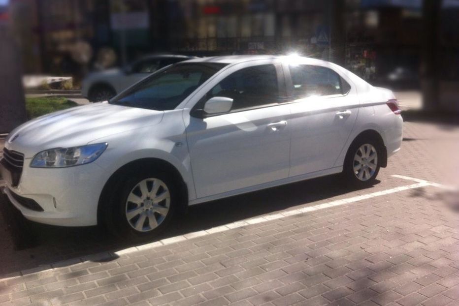 Продам Peugeot 301 Active 2013 года в Киеве