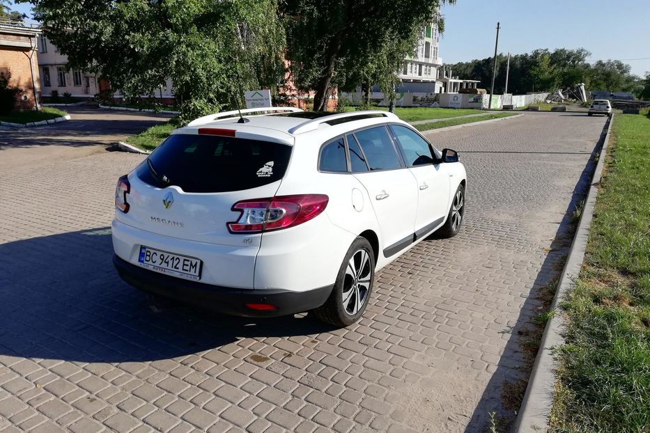 Продам Renault Megane Bose 2011 года в г. Червоноград, Львовская область