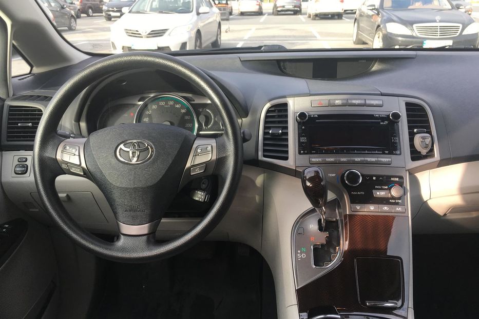 Продам Toyota Venza 2010 года в Львове