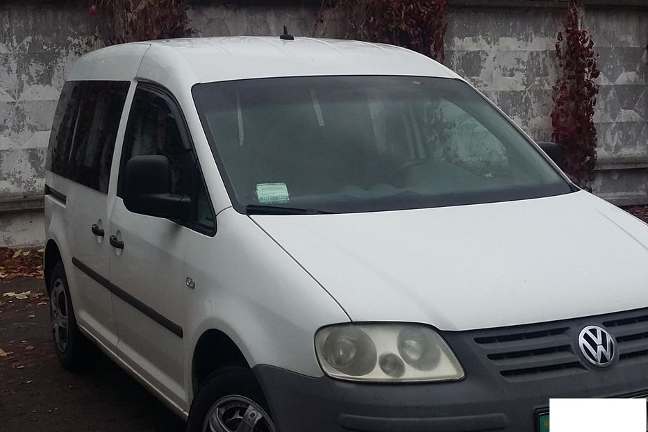 Продам Volkswagen Caddy пасс. 2006 года в Киеве