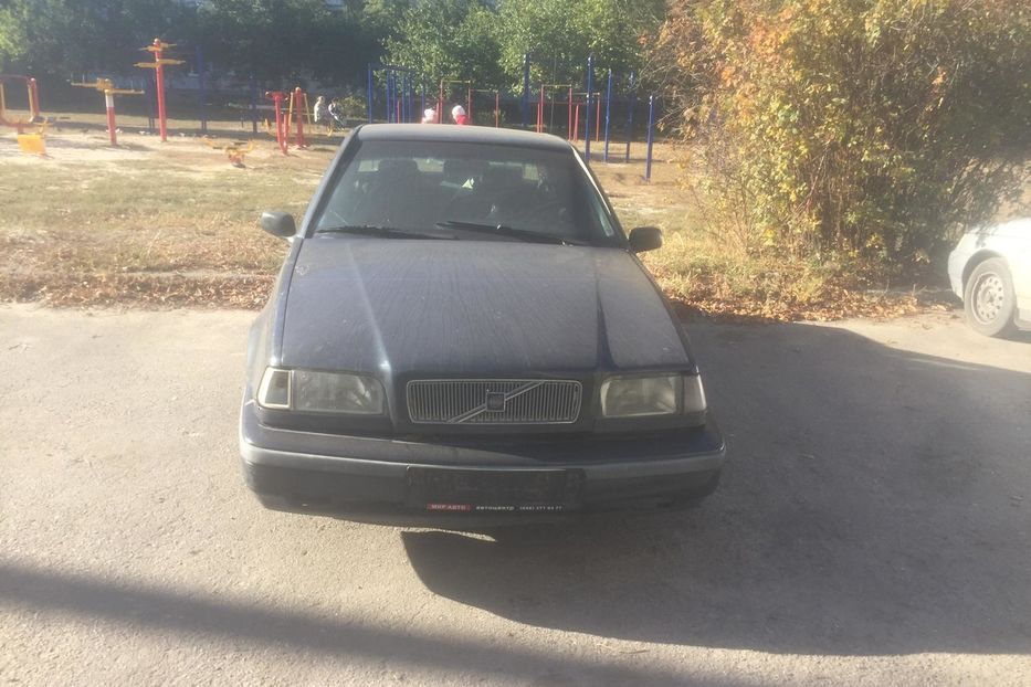 Продам Volvo 460 1995 года в Харькове