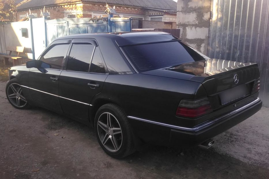 Продам Mercedes-Benz 200 1992 года в г. Краснокутск, Харьковская область