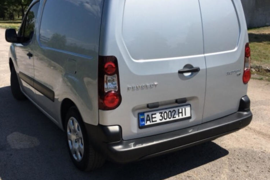 Продам Peugeot Partner груз. B9 2014 года в Днепре