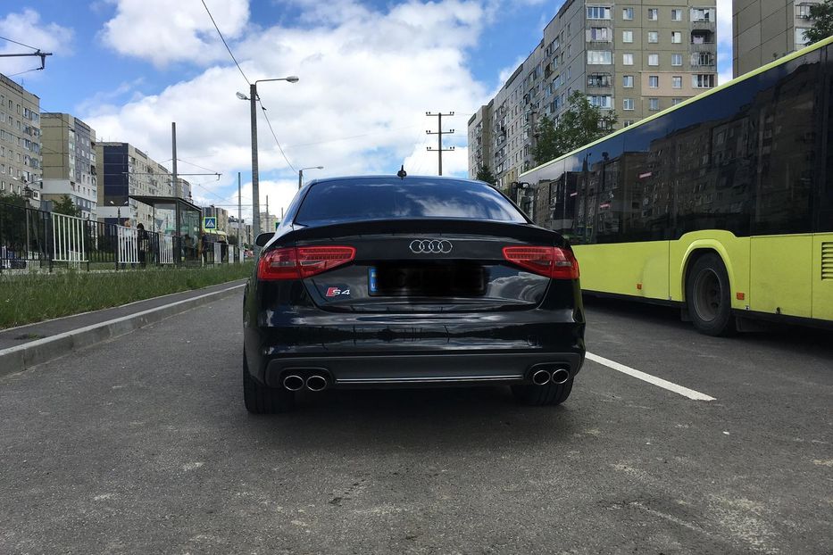 Продам Audi S4 2013 года в Львове