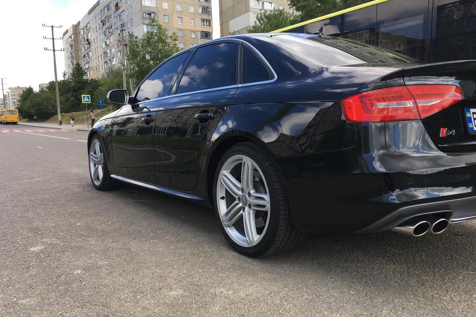 Продам Audi S4 2013 года в Львове