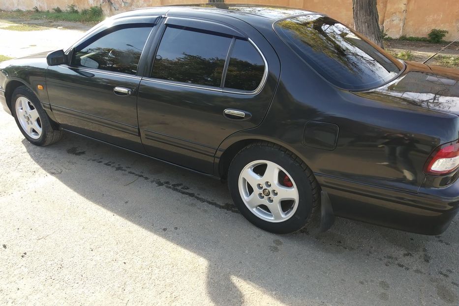 Продам Nissan Maxima 1995 года в Одессе