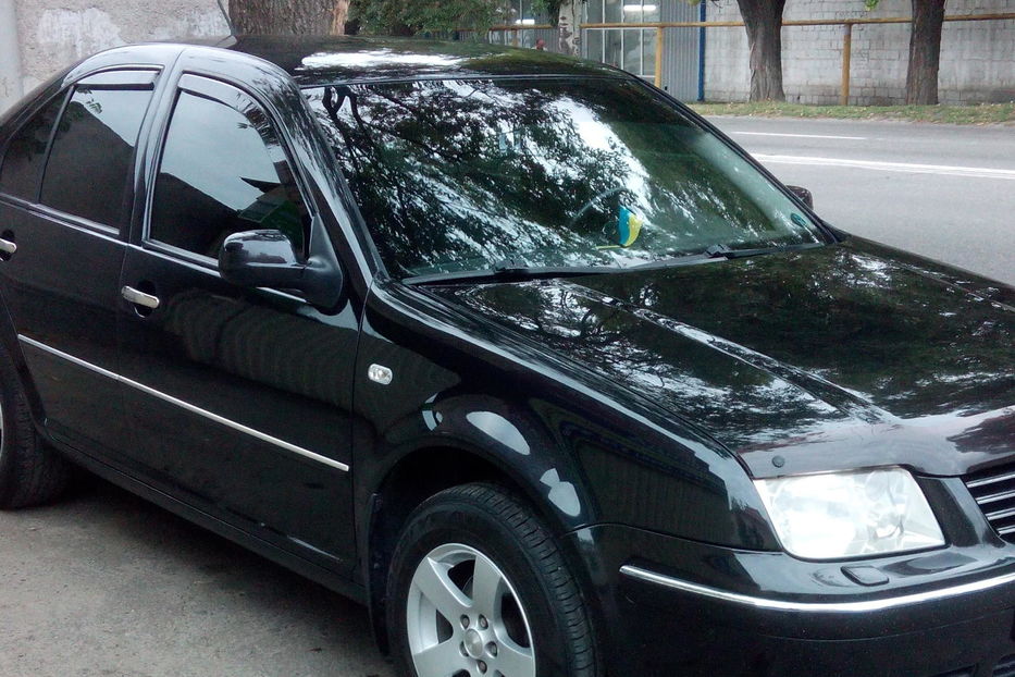 Продам Volkswagen Bora 1.6MPI 2003 года в Днепре