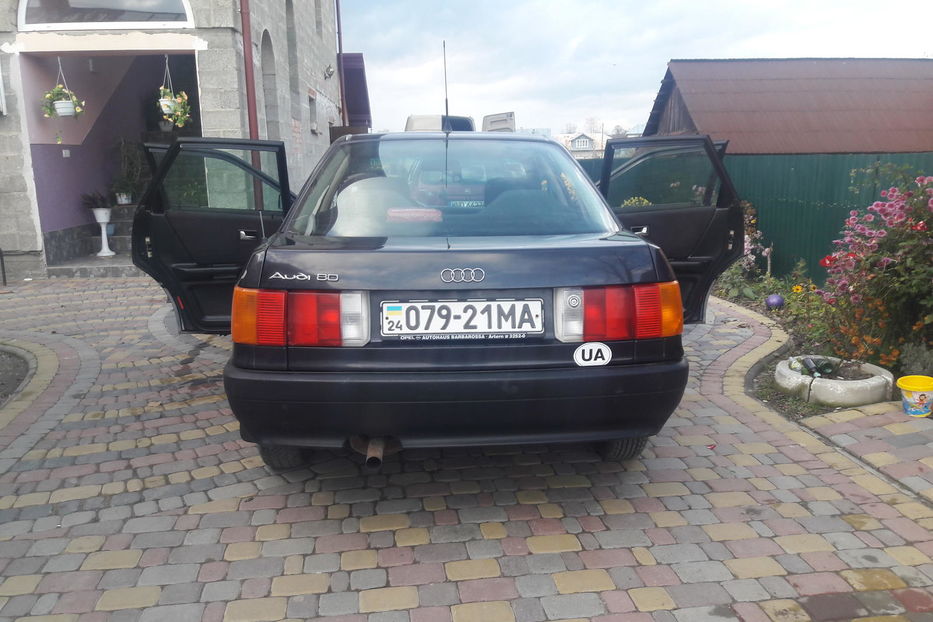 Продам Audi 80 1993 года в Ивано-Франковске
