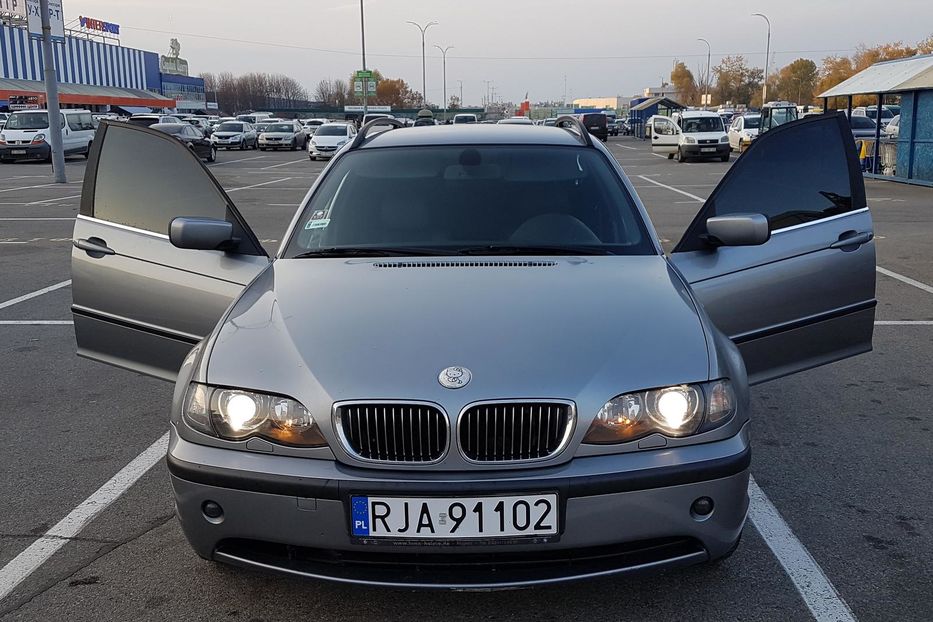 Продам BMW 320 2003 года в Киеве