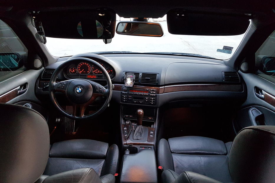 Продам BMW 320 2003 года в Киеве