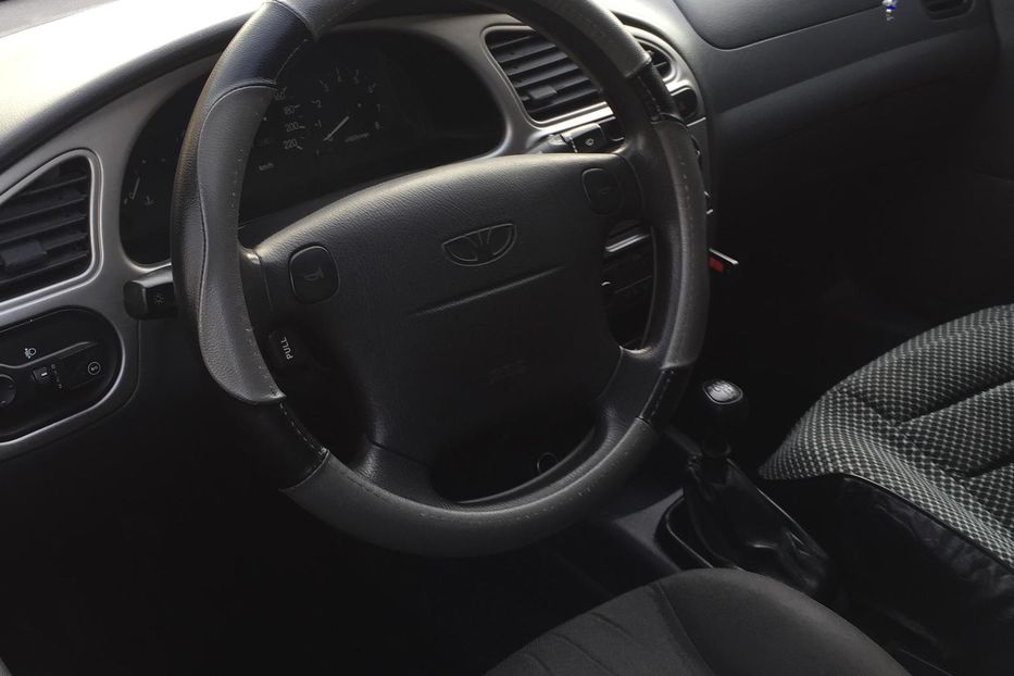 Продам Daewoo Lanos Седан 2005 года в Киеве