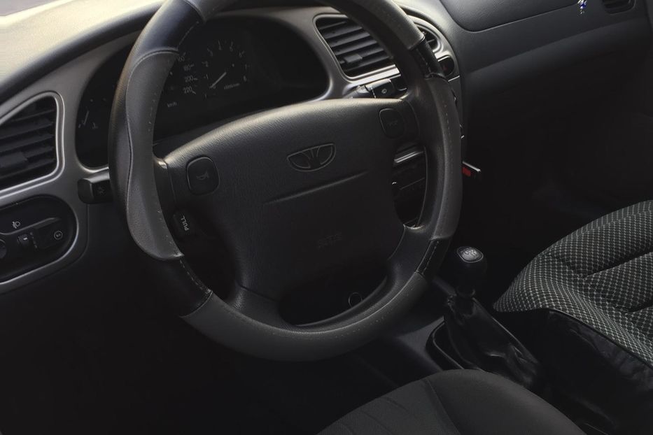 Продам Daewoo Lanos Седан 2005 года в Киеве