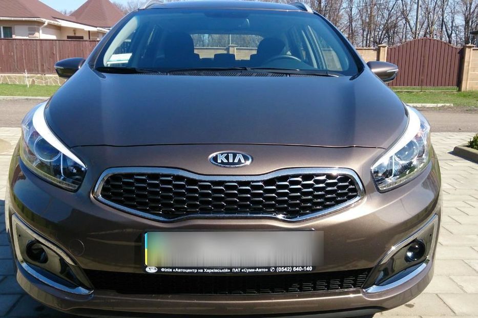 Продам Kia Ceed SW Вusiness 2017 года в Сумах