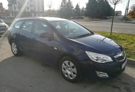 Продам Opel Astra J 2011 года в Ивано-Франковске