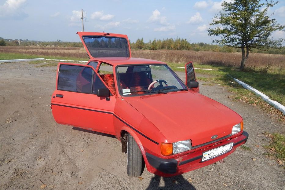 Продам Ford Fiesta 1987 года в г. Владимирец, Ровенская область