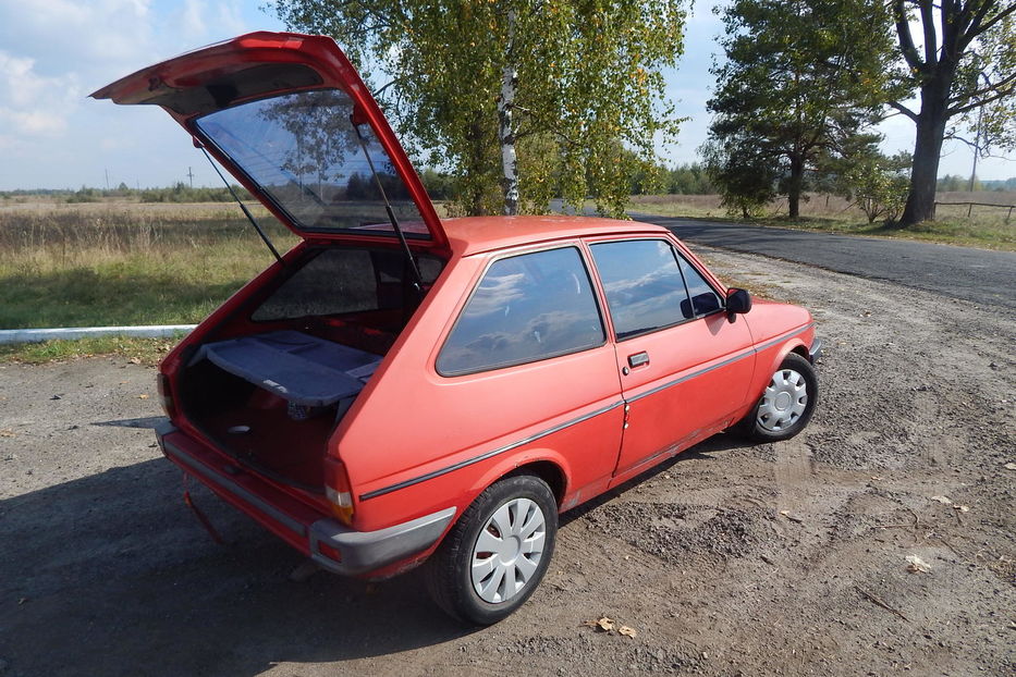 Продам Ford Fiesta 1987 года в г. Владимирец, Ровенская область