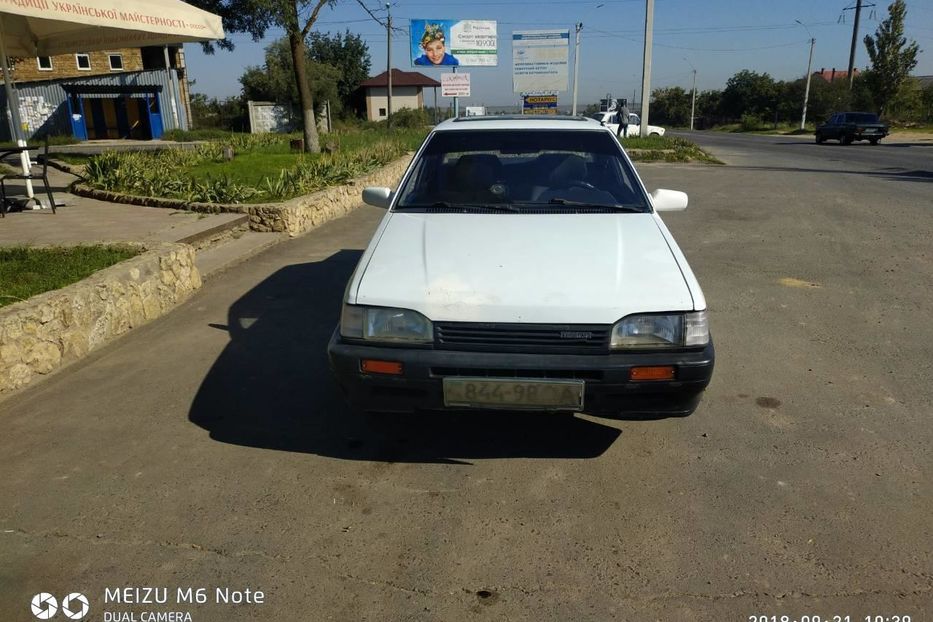 Продам Mazda 323 1989 года в Одессе