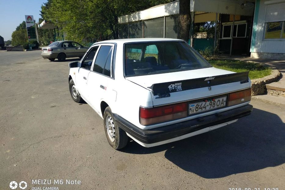 Продам Mazda 323 1989 года в Одессе