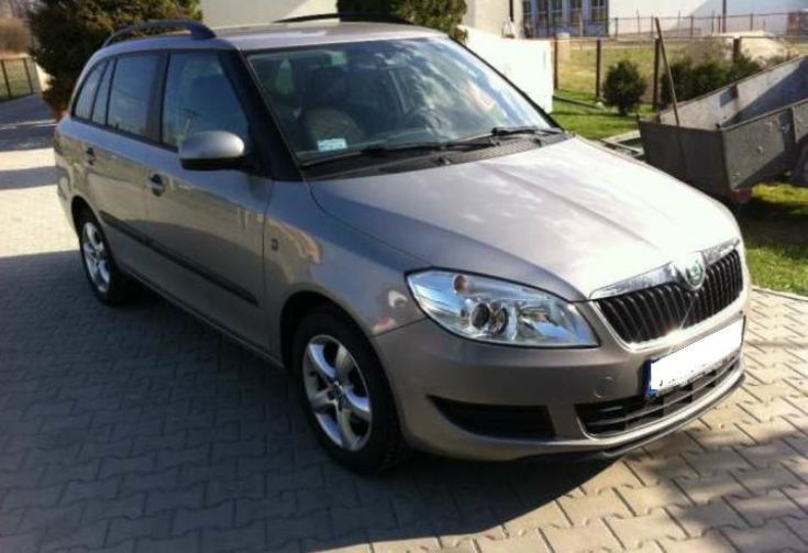 Продам Skoda Fabia Combi FAMILY 2011 года в Луцке