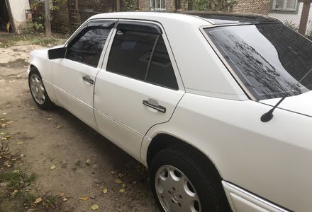 Продам Mercedes-Benz E-Class 280 1994 года в Киеве