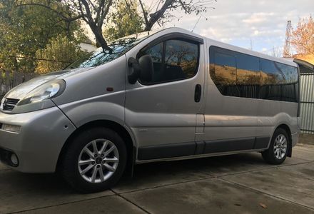 Продам Opel Vivaro пасс. 2004 года в г. Чоп, Закарпатская область