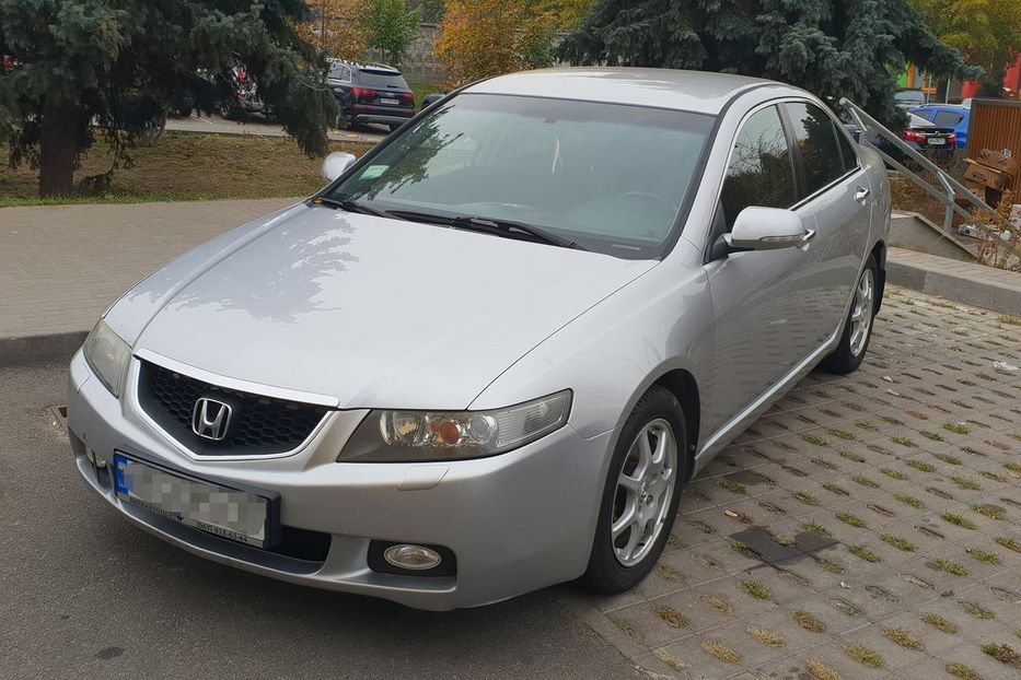 Продам Honda Accord 2004 года в Киеве