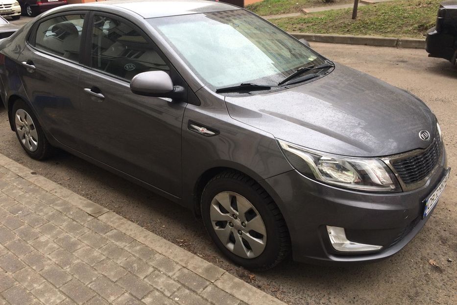 Продам Kia Rio 2012 года в Черкассах