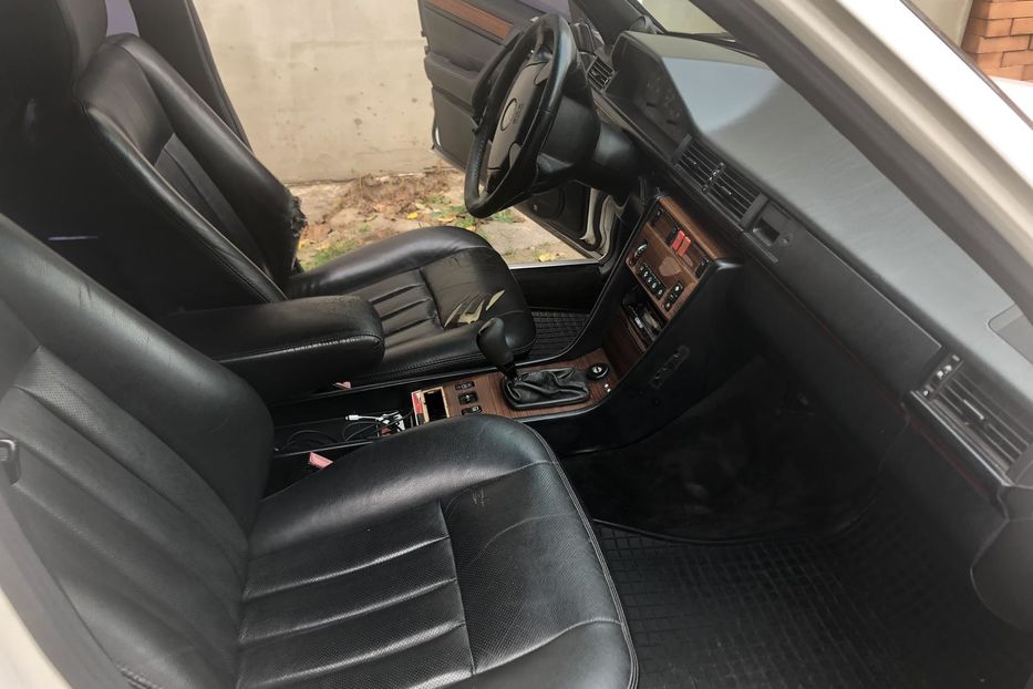 Продам Mercedes-Benz E-Class 280 1994 года в Киеве