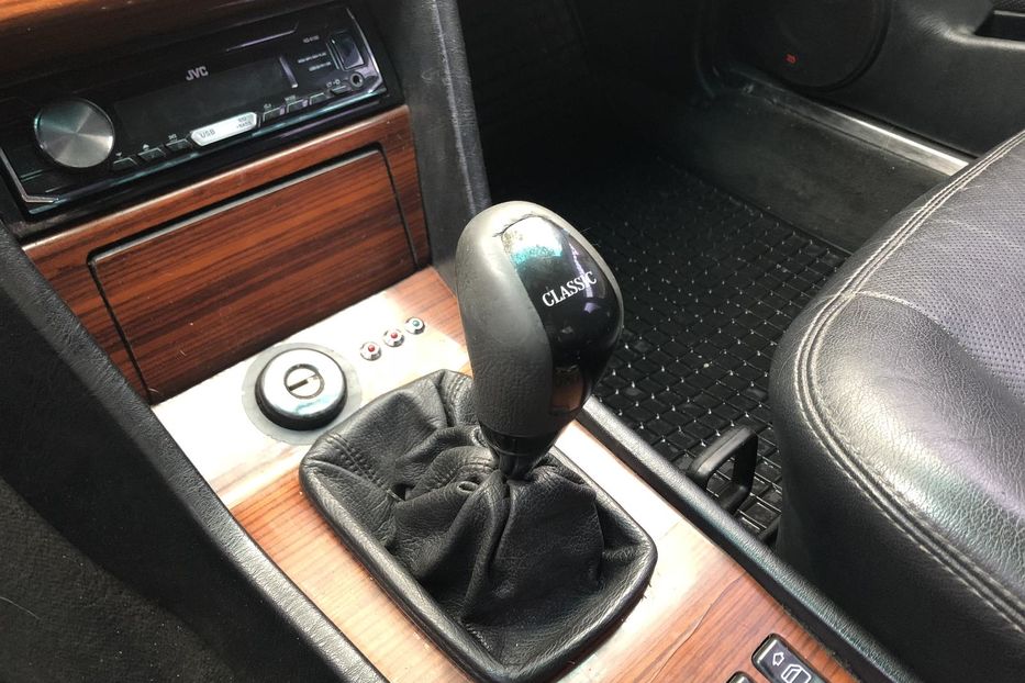 Продам Mercedes-Benz E-Class 280 1994 года в Киеве