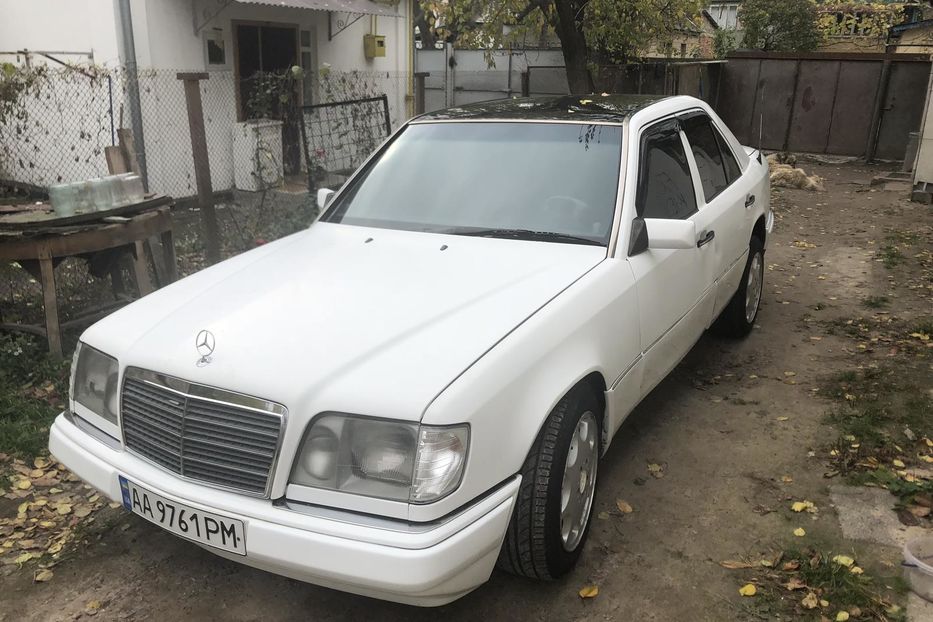 Продам Mercedes-Benz E-Class 280 1994 года в Киеве