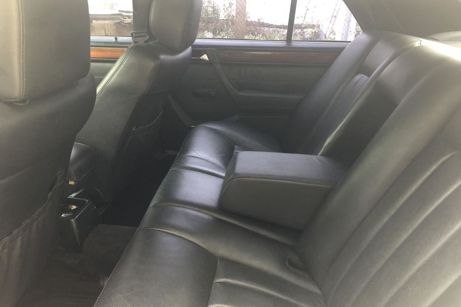 Продам Mercedes-Benz E-Class 280 1994 года в Киеве