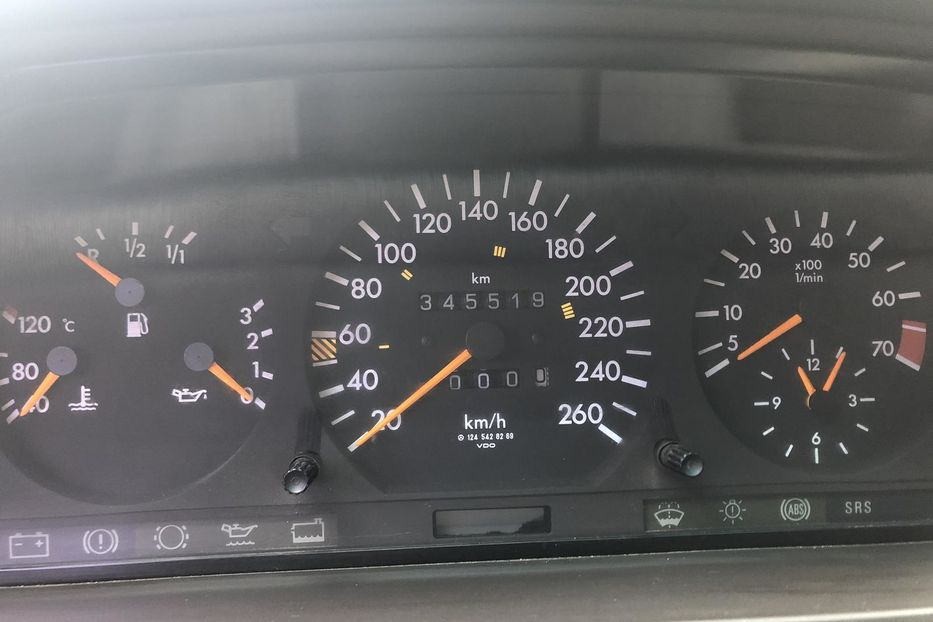 Продам Mercedes-Benz E-Class 280 1994 года в Киеве