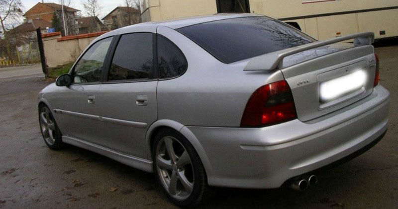 Продам Opel Omega 2000 года в г. Любомль, Волынская область