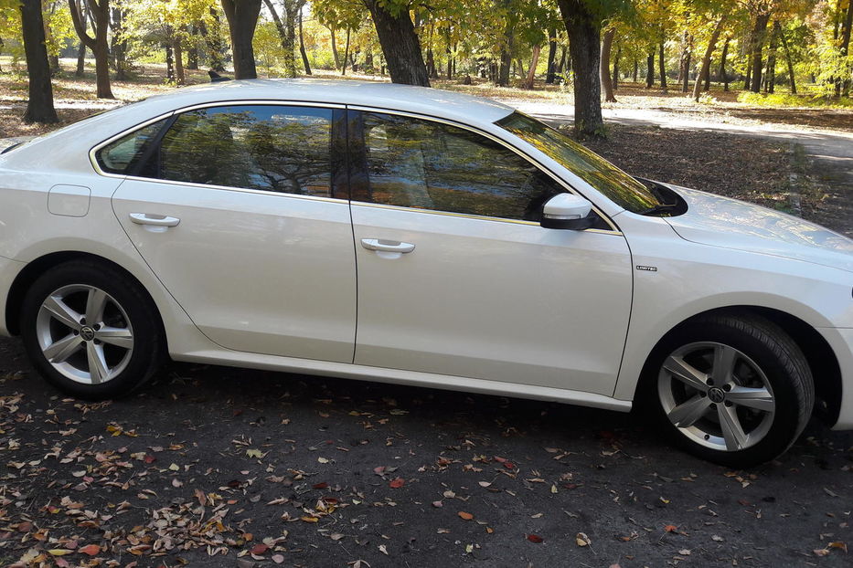 Продам Volkswagen Passat B7 Limited 2015 года в Харькове