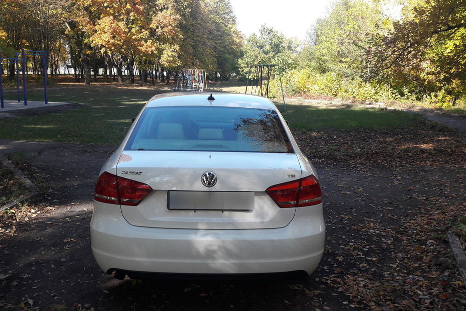 Продам Volkswagen Passat B7 Limited 2015 года в Харькове