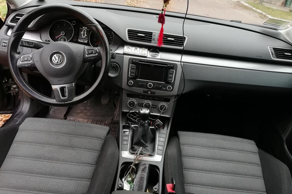 Продам Volkswagen Passat B7 variant 2012 года в г. Коростень, Житомирская область