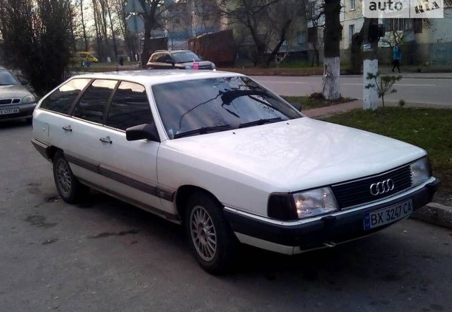 Продам Audi 100 1985 года в Хмельницком