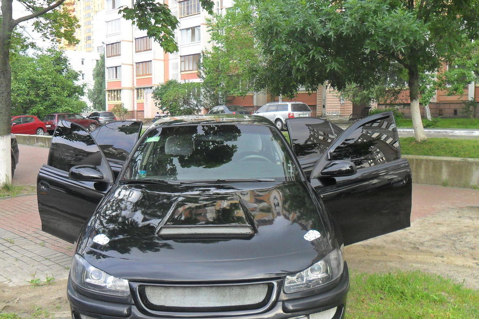 Продам Opel Omega B 1995 года в г. Вишневое, Киевская область