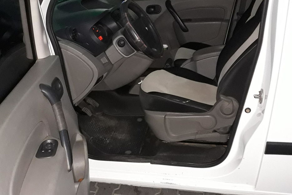 Продам Renault Kangoo пасс. 2011 года в Хмельницком