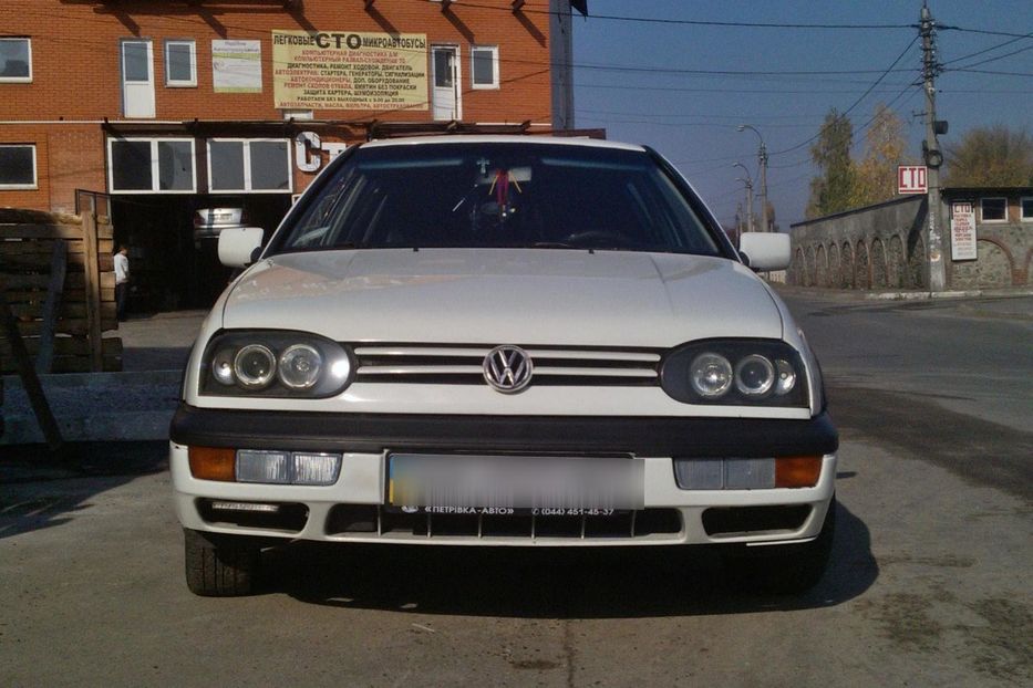 Продам Volkswagen Golf III 1993 года в Киеве