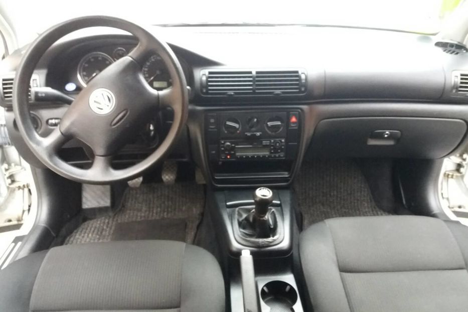 Продам Volkswagen Passat B5 2002 года в Киеве