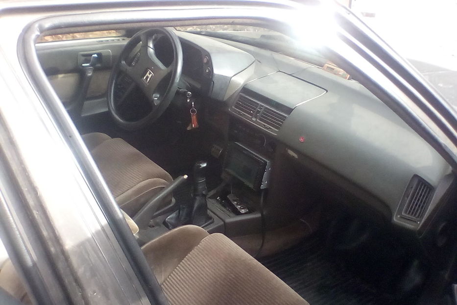 Продам Honda Legend 1987 года в Виннице